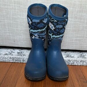 BOGS Kids Blue Patterned Waterproof Boots